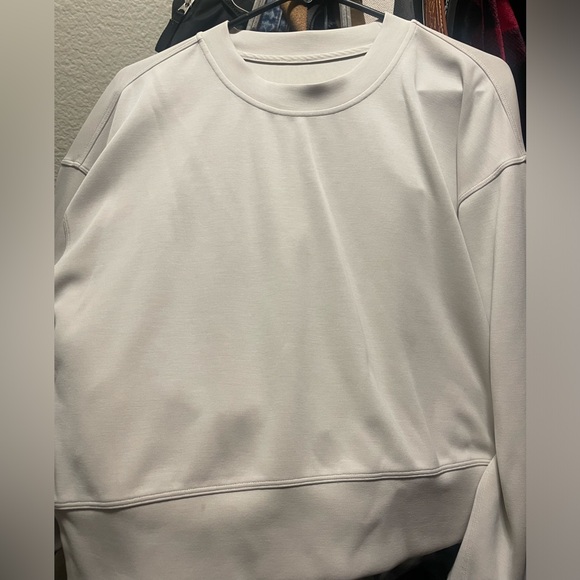 Lululemon Softstreme Perfectly Oversized Cropped Crew - Picture 5 of 12